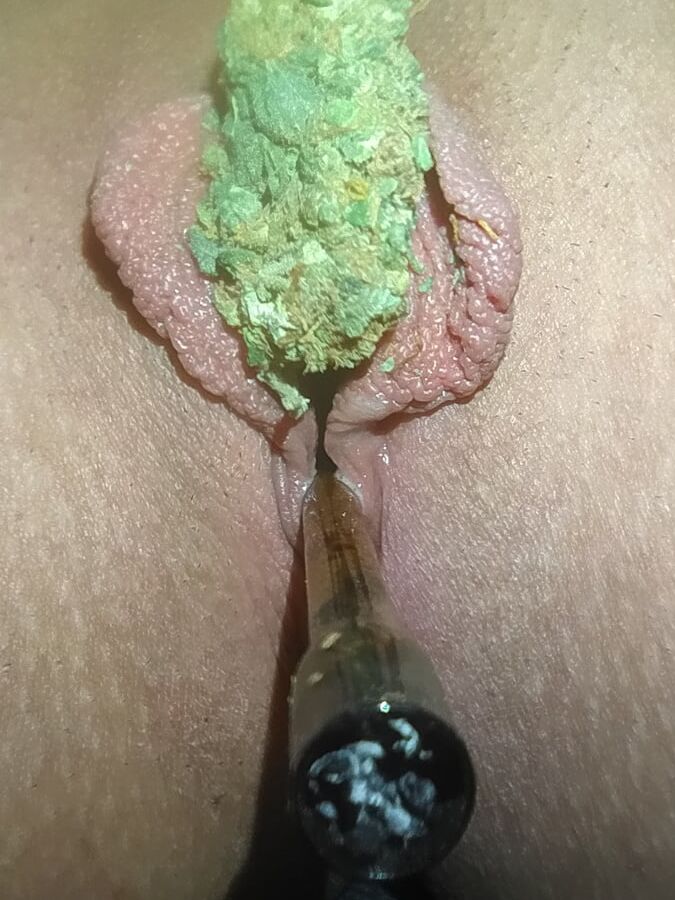 Pussy Ganja Weed