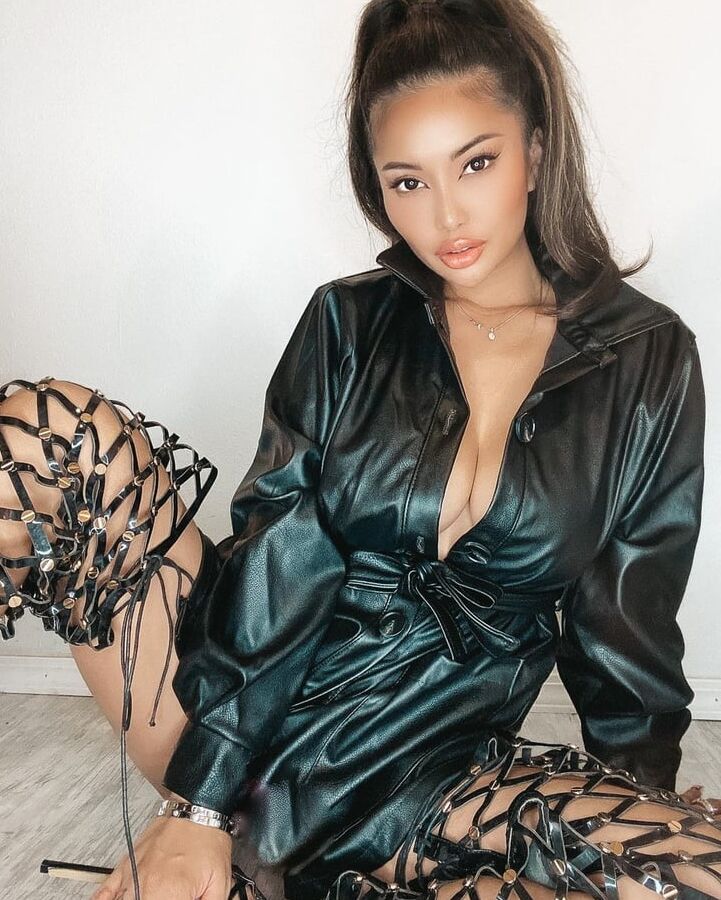 Asian Insta Model Ashley V Juicy Big Tits Ass SEXY MILF