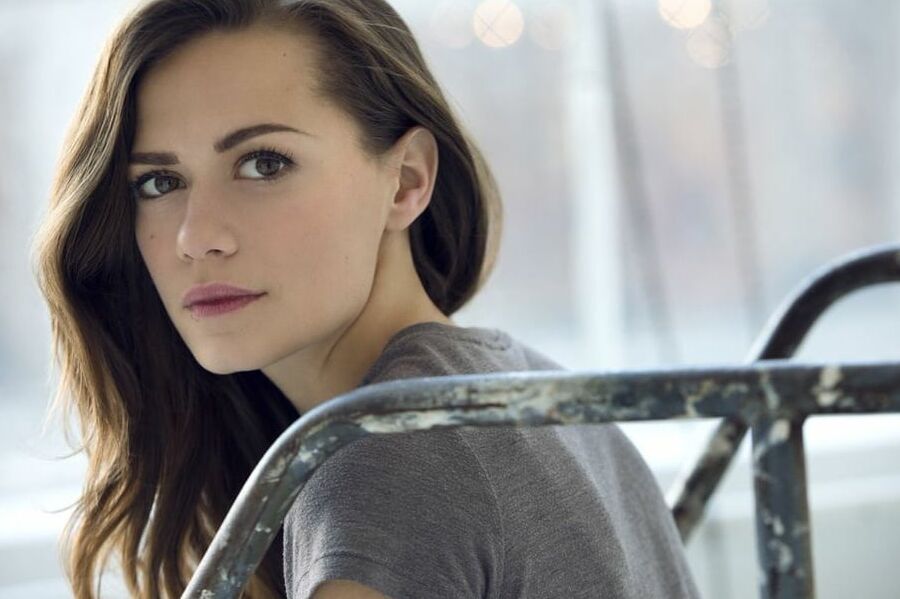bethany joy lenz