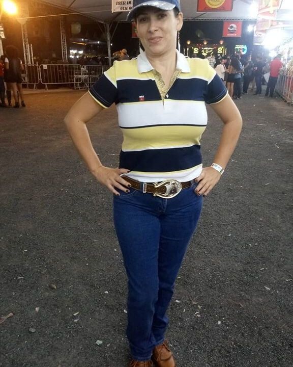 MILF LILIAN