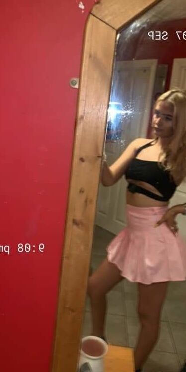 Northern Ireland slut Gina from Bushmills