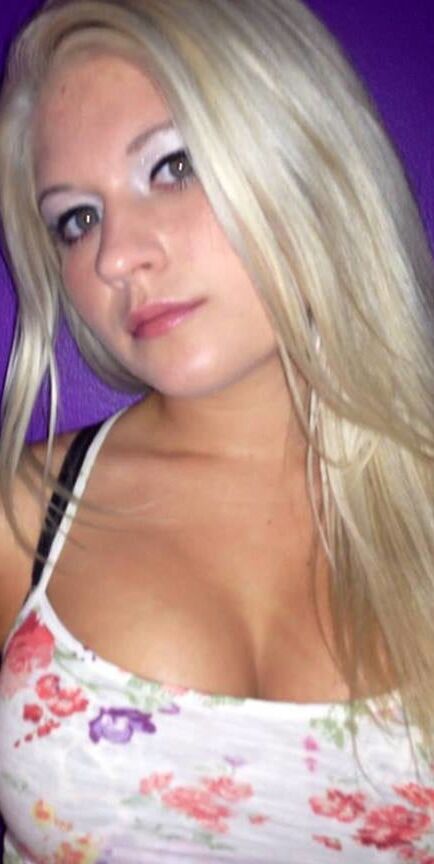 Ciara Heuser Sugar Baby looking for Daddy in Vancouver BC