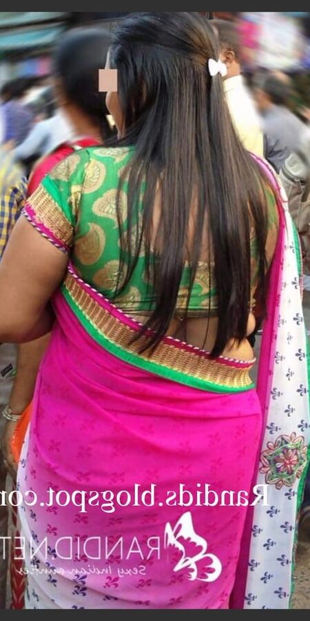Bhabhi aunty caught outdoor hot
