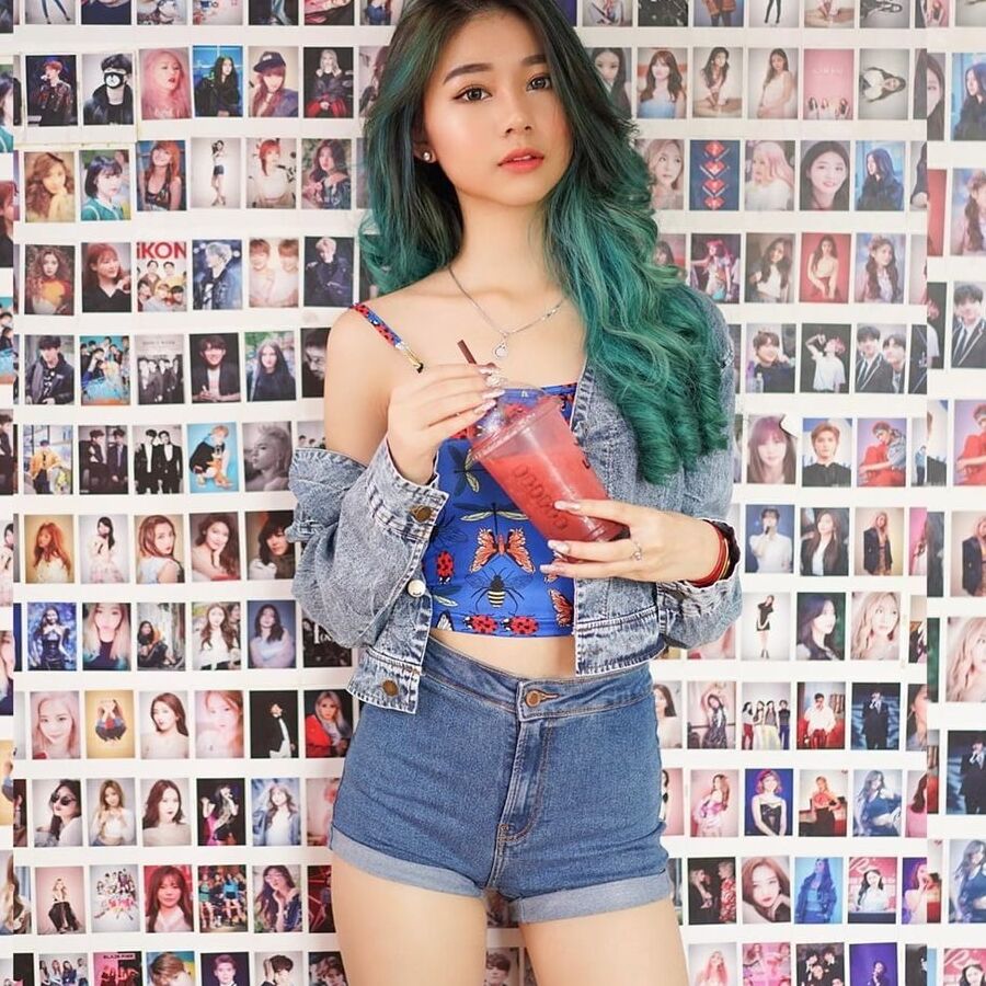 Cutest Asian girls