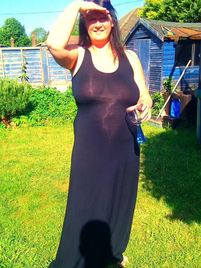 The sun is back ()