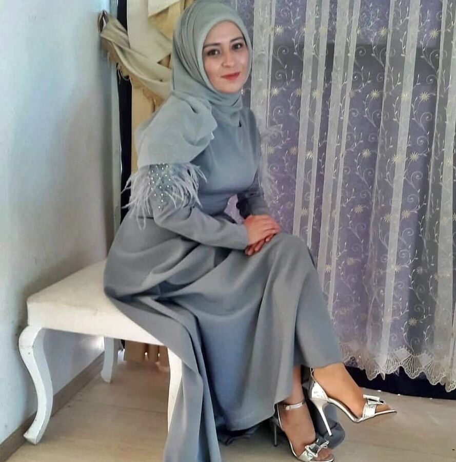Turbanli Seksi Bacak coraplar turban hijab dolgun dul evli