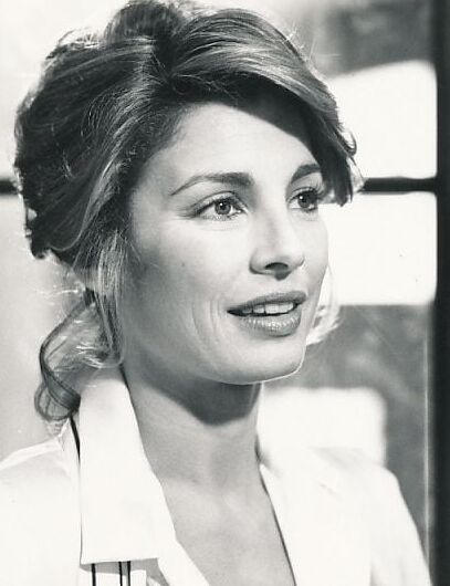 ANNE ARCHER