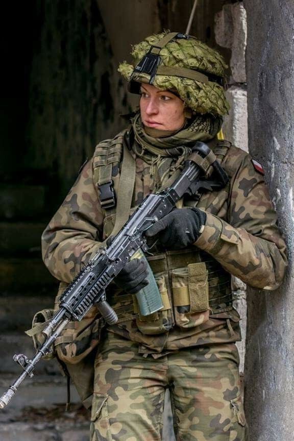 Polish Women Soldiers
