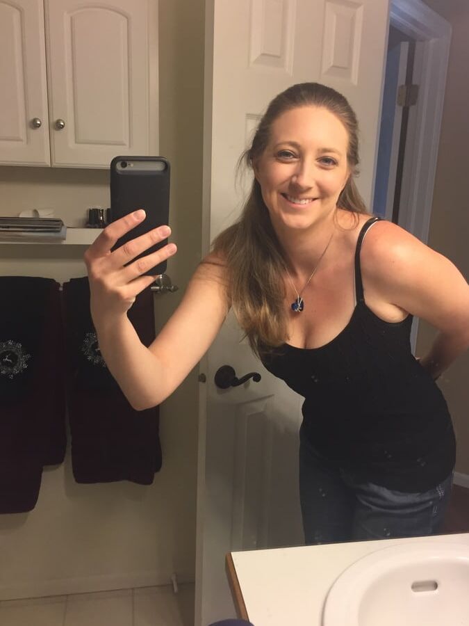 Missouri gal Nicole Hinrichs