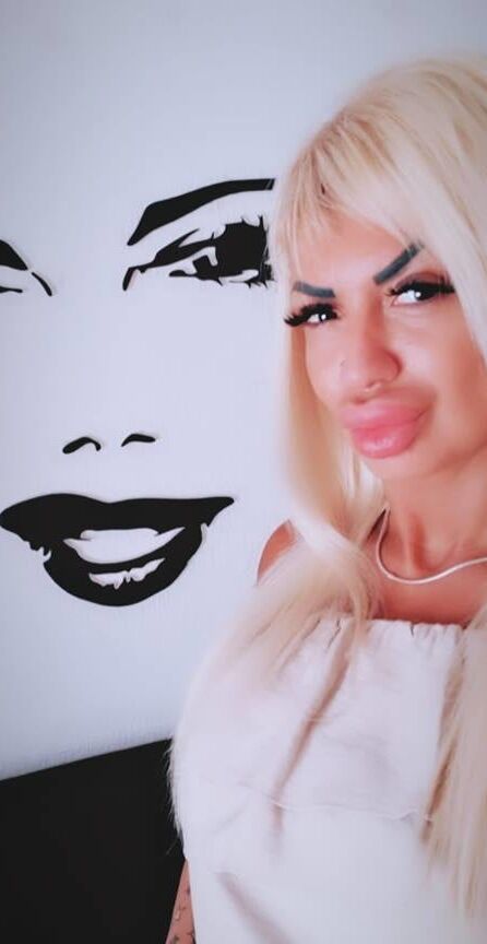 Ivana M