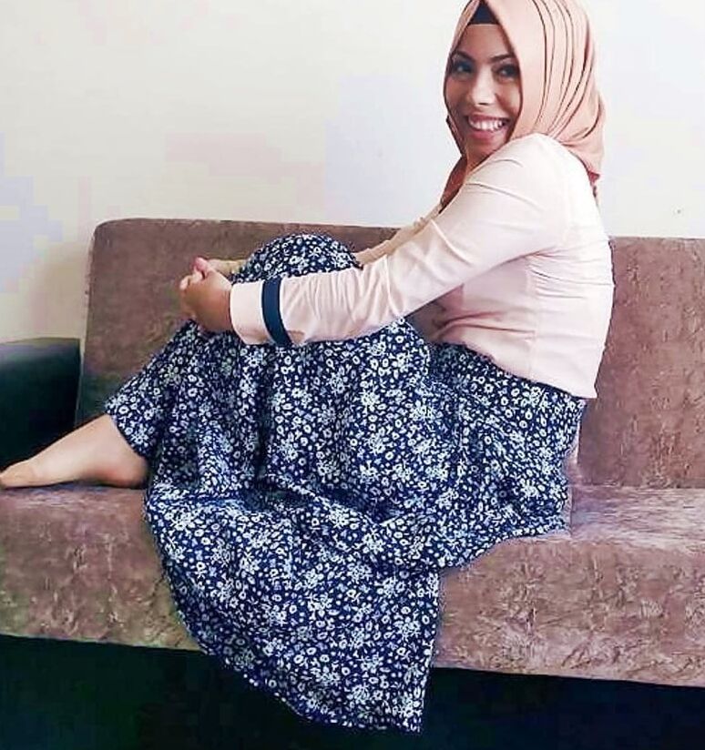 Turbanli Seksi Bacak coraplar turban hijab dolgun dul evli