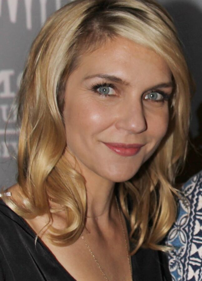 Rhea Seehorn blonde MILF
