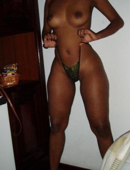 DEUSA NEGRA