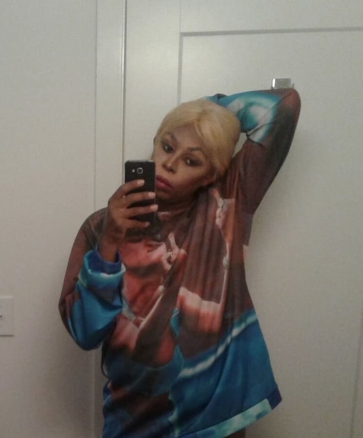 Ass pics lol