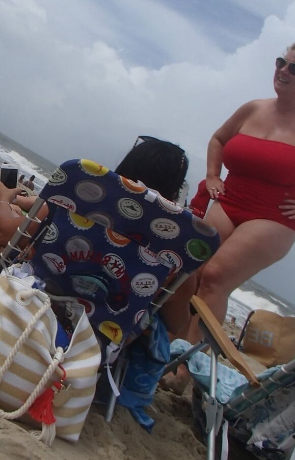 busty bbw mature