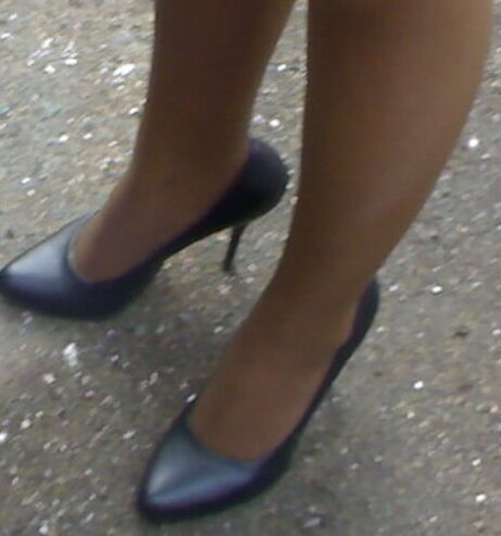 Legs, shoes, pantyhose of ex-GF