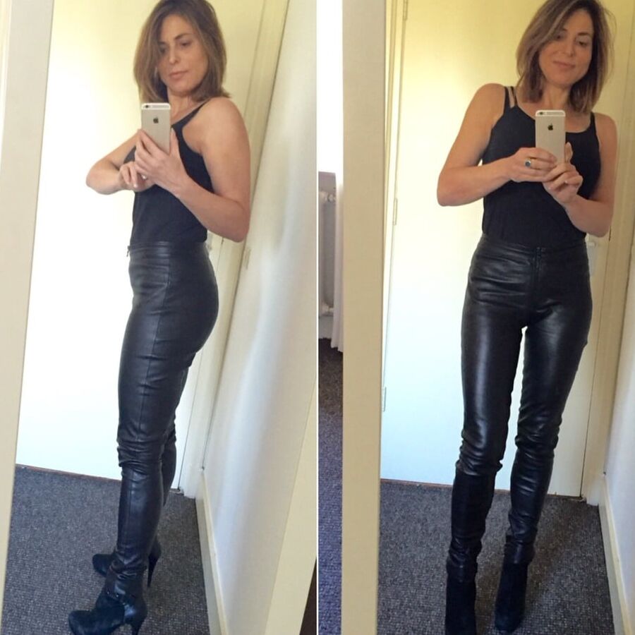 Female Celebrity Boots &amp; Leather - Helen Van Royen