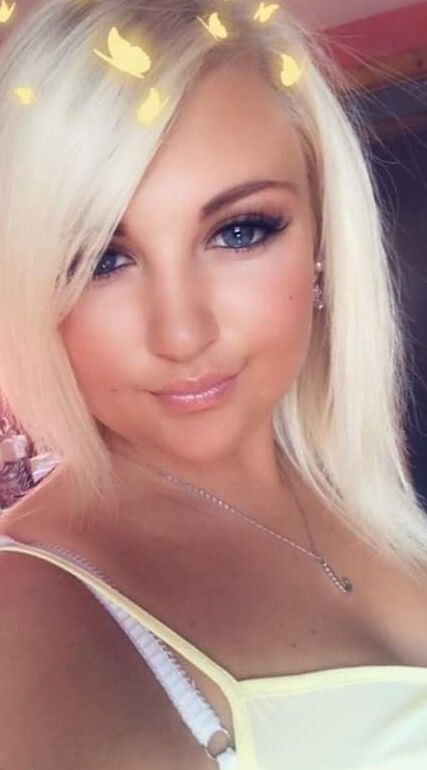 Faces and more faces for cumming on