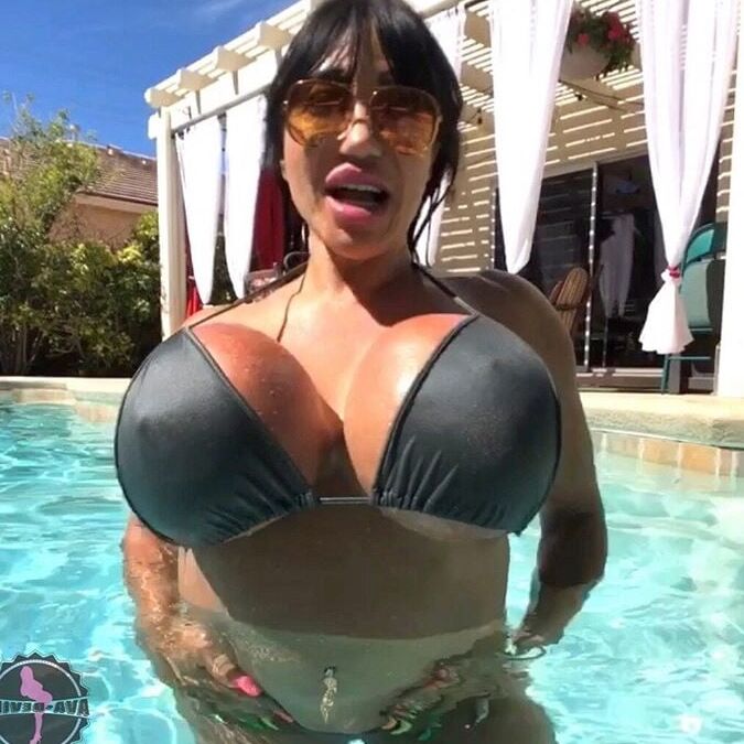 Ava Devine
