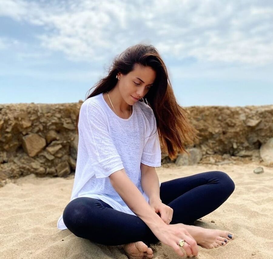 Sexy Turkish Deniz Barut