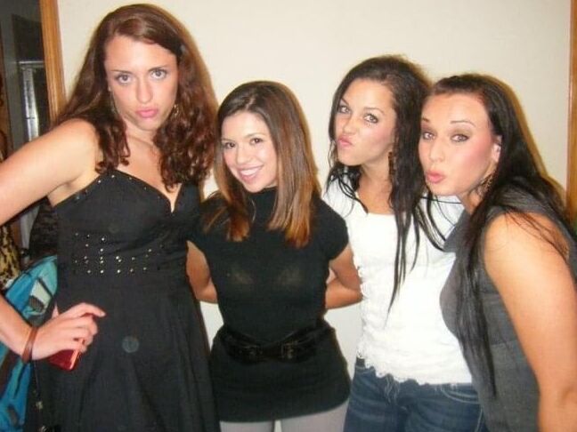 Brynja and hot friends