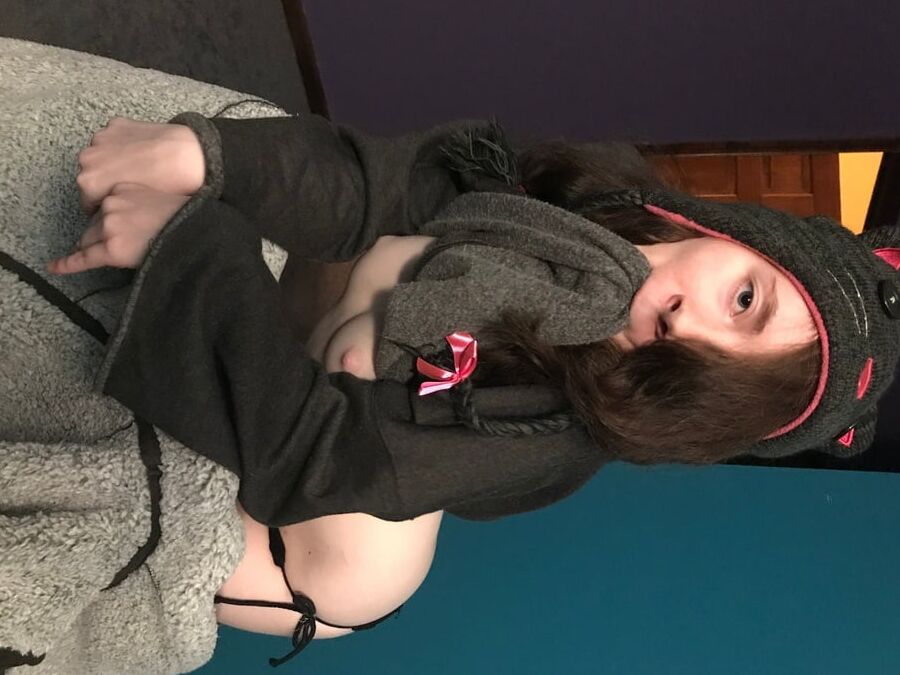 Nerdy slut