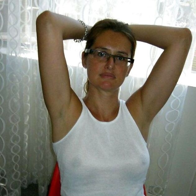 blonde amelie-isabel fro belgium top huge