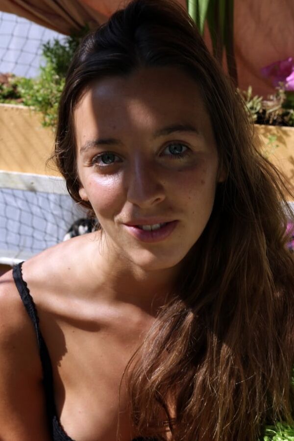 Horny slut -
