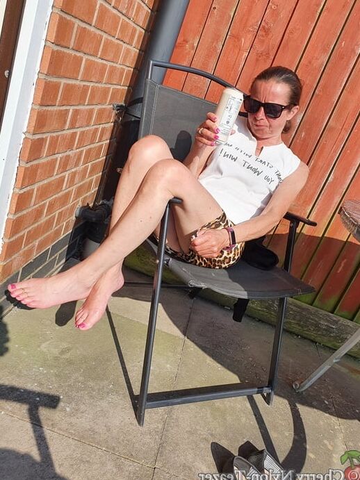 Feet in the Heat