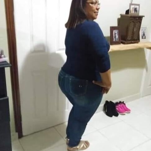 nelly morales bbw granny mature ass culona hermosa