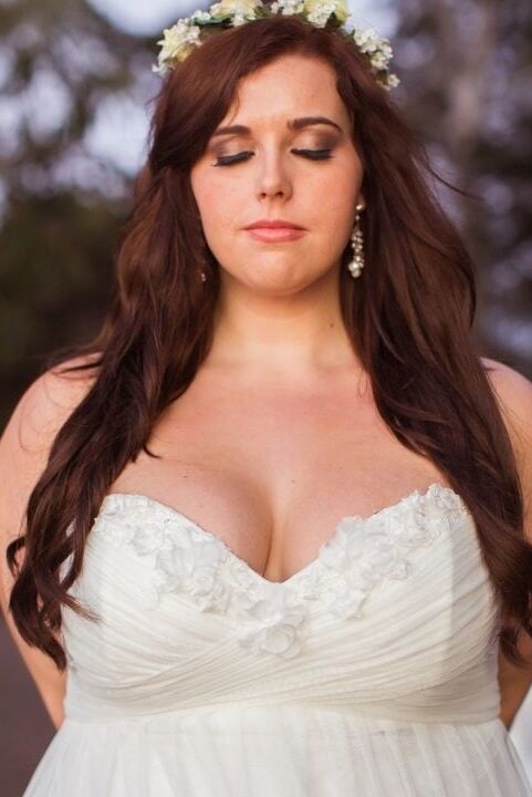 Plus size brides