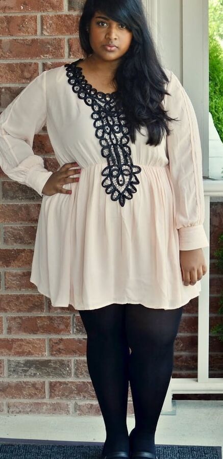 Chubby Paki in Tights