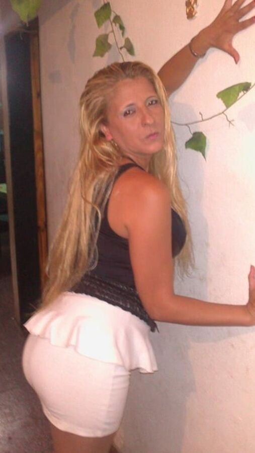 Rox Cordoba Milf cba