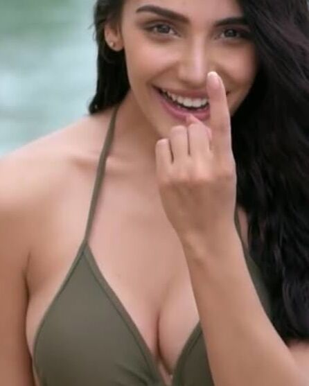 Halina khan sexy hot