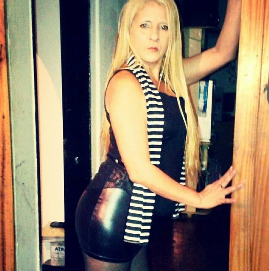 Rox Cordoba Milf cba