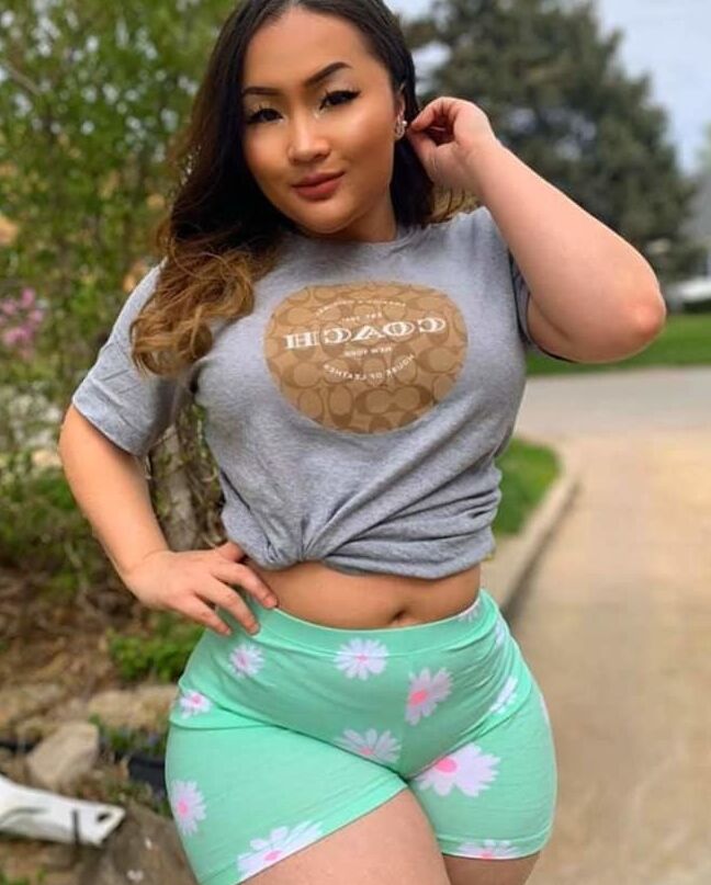 Curvy &amp; Thick