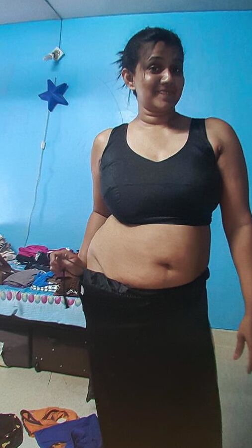 Most famous Indian aunty on the Internet