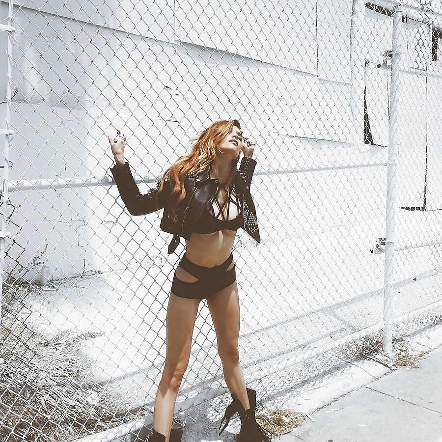 Dani Thorne