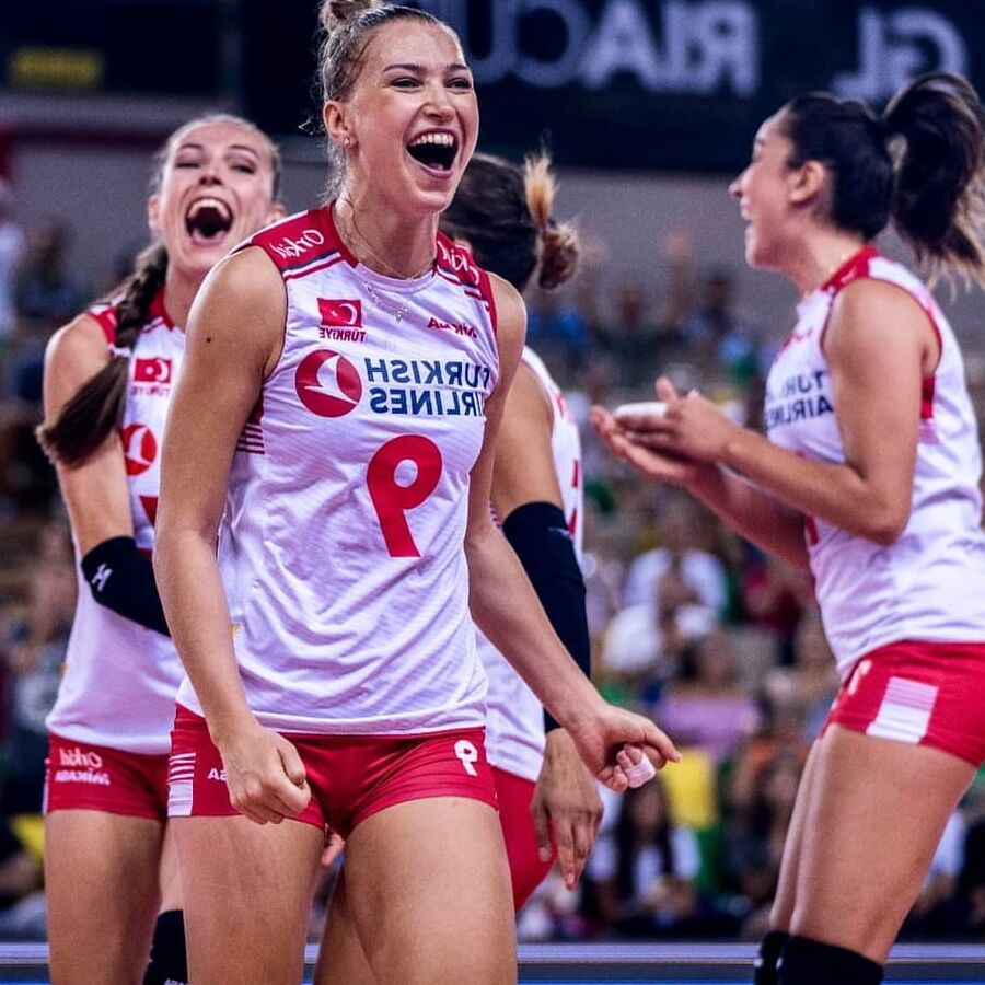 Meliha Smajlovic Turkish- Bosnian Volleyball Player