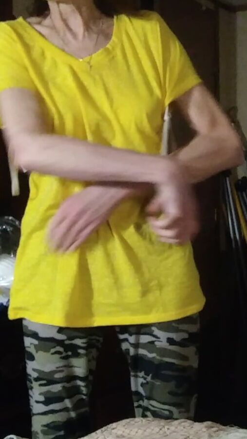 Wife No Bra