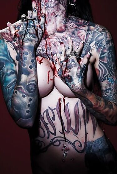 Horriffic Hotties
