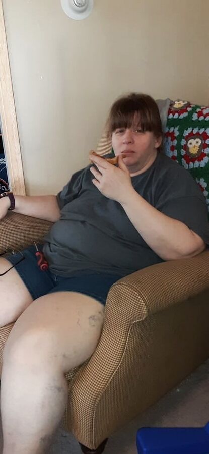 Hot BBW Wife posing again