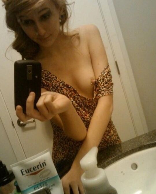 Amateur Selfies No