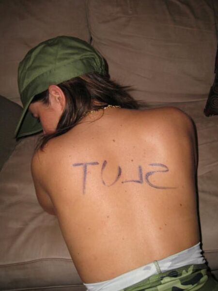 inscriptions on slavegirls