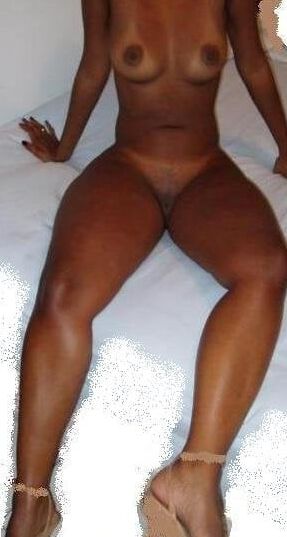 DEUSA NEGRA