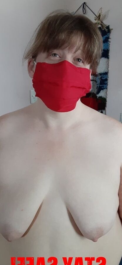 Hot BBW Wife posing again