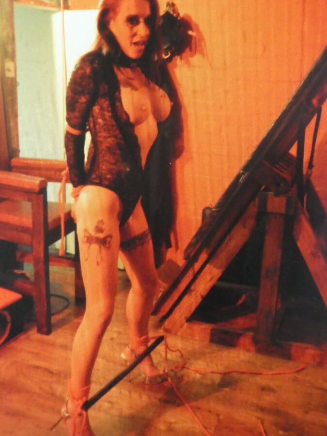 Tiffany Morriss does BDSM