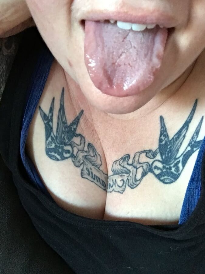 Rainbow BBW Slut