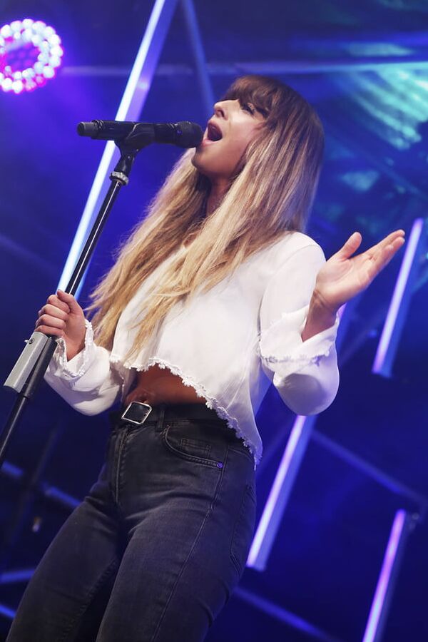 Louisa Rose Allen aka Foxes cute british singer!