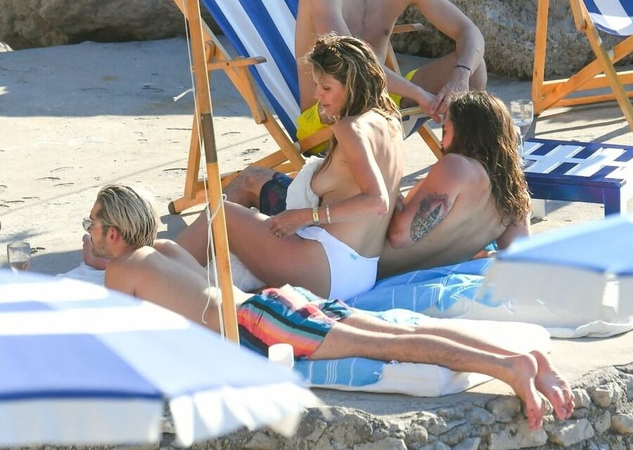 Heidi Klum Topless Capri